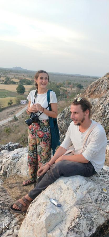 Mini Homestay Кхаджурахо Экстерьер фото